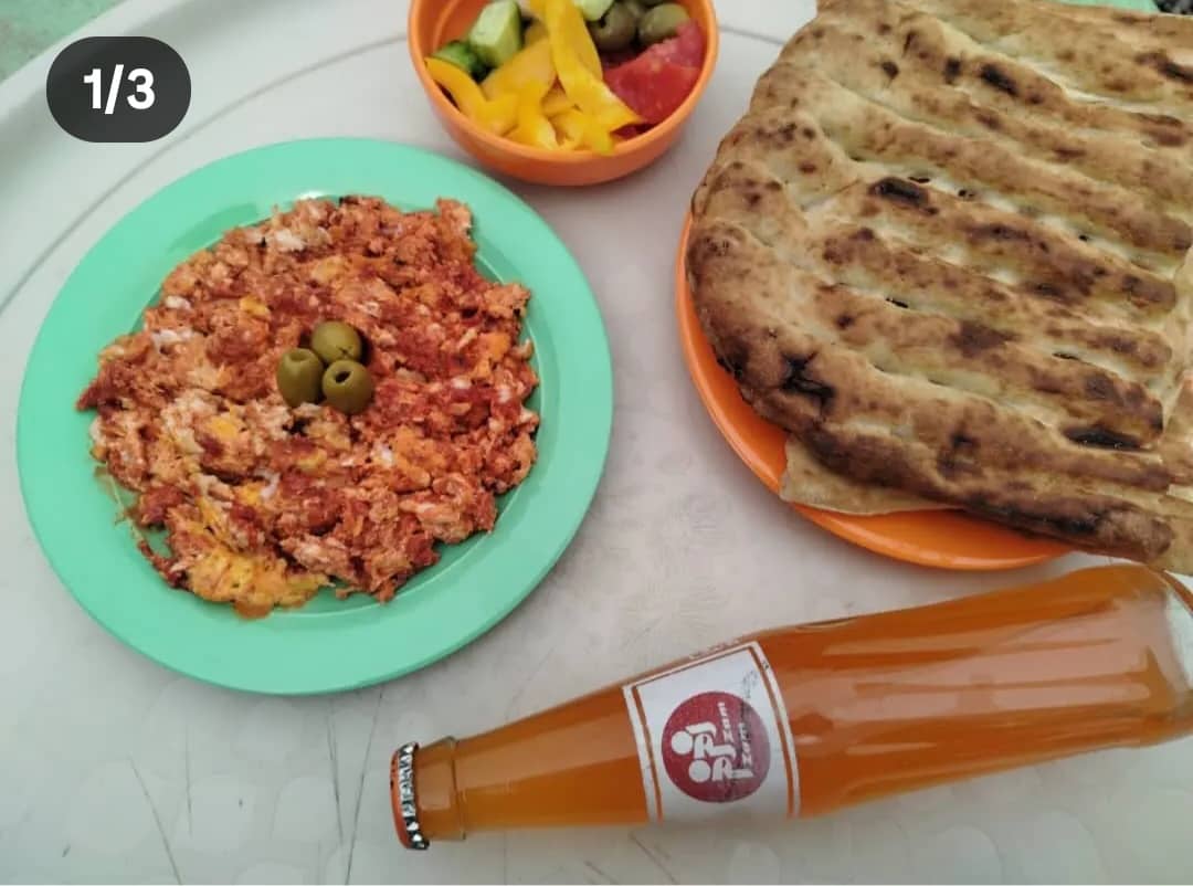 باغ رستوران آراد در چمخاله گیلان